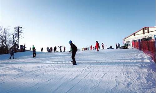 亚布力滑雪场自由行_亚布力滑雪场自由行收费吗