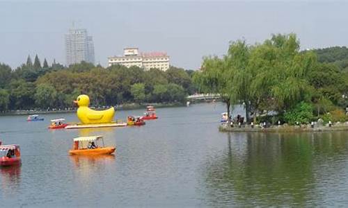 上海长风公园游乐设施_上海长风公园游乐设施有哪些
